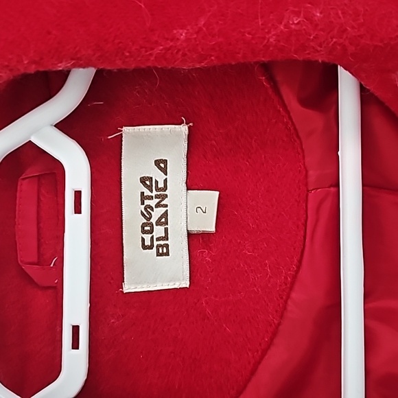 Costa Blanca red coat - Picture 2 of 10